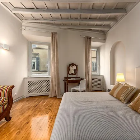 My Spanish Steps - 2 Bathrooms דירה